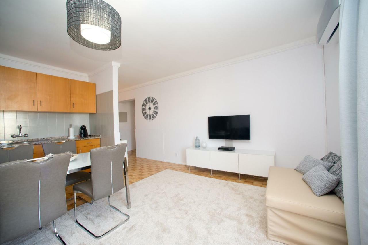 Apartmán Beach 2Min Walk Portimão Exteriér fotografie